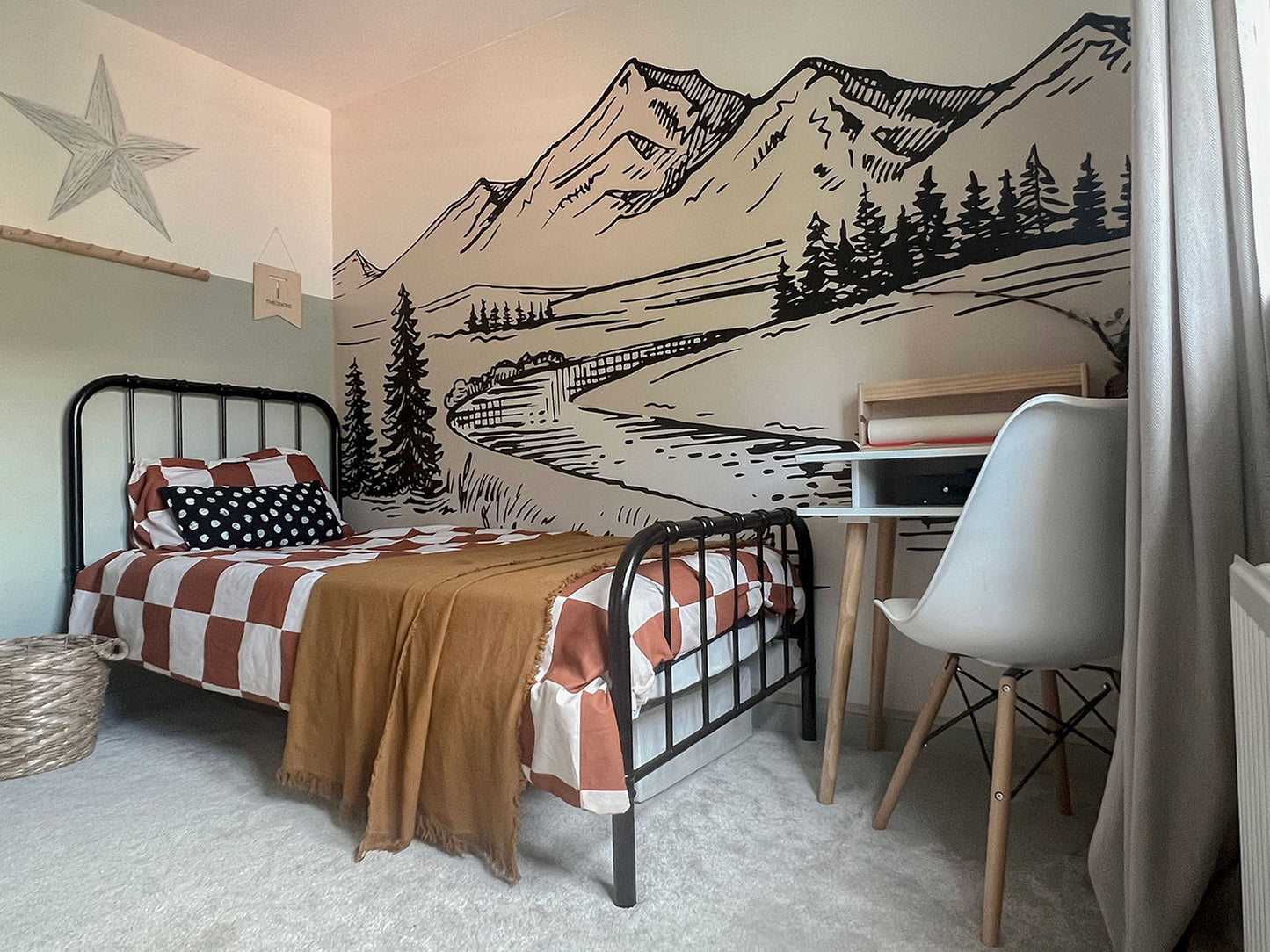 Emerald Green Botanical Mural Wallpaper in bedroom
