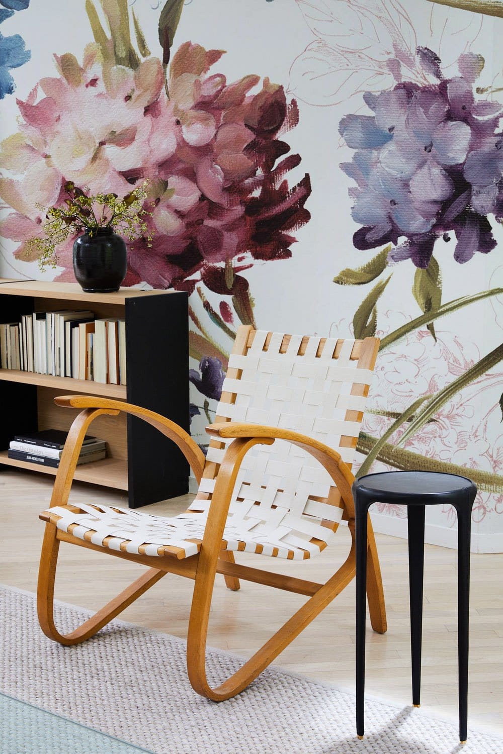 Elegant Vintage Floral Watercolor Mural Wallpaper in living room
