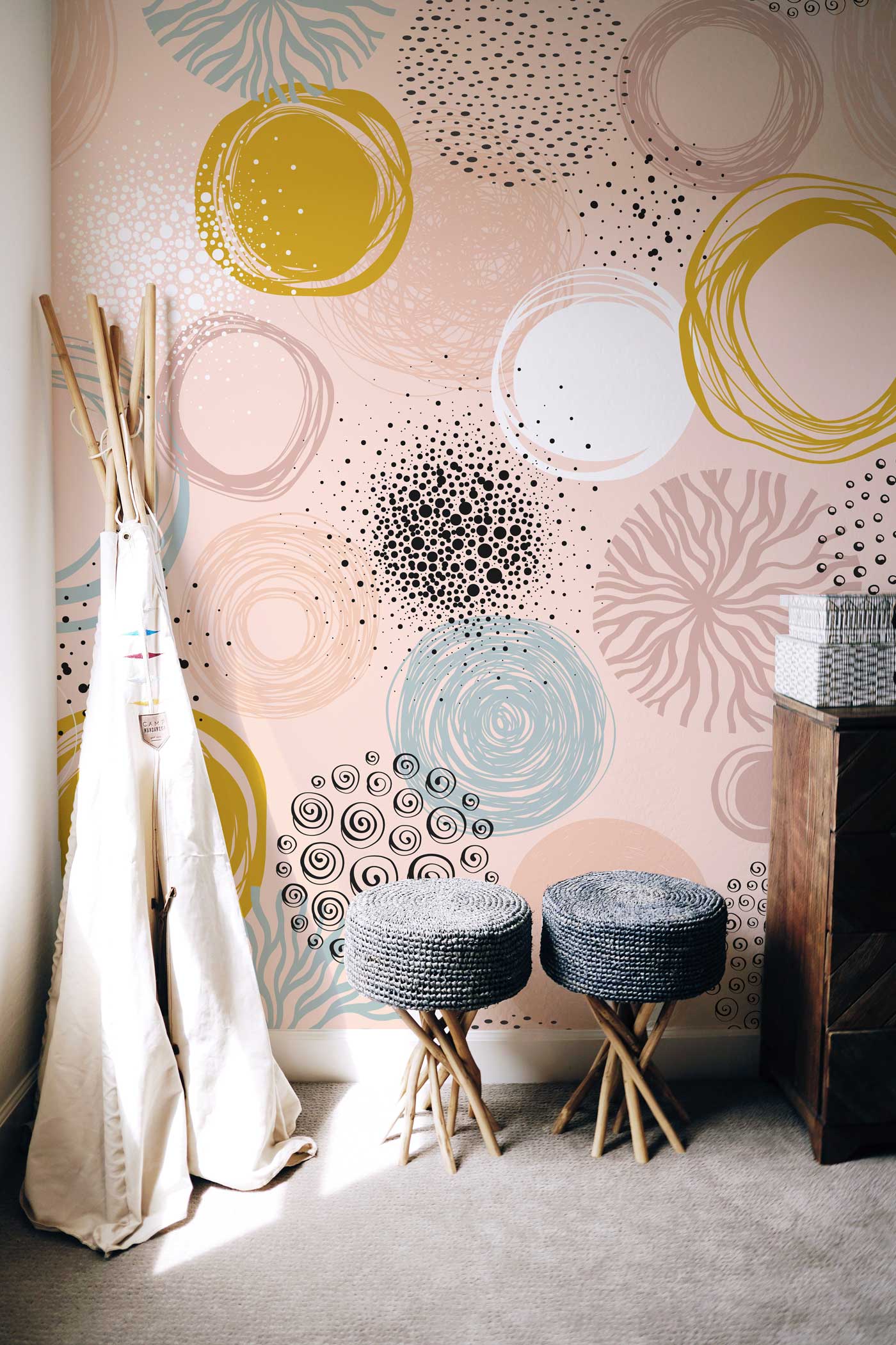 Art Deco Wallpaper Mural with a Round Pattern, Suitable for Hallway Decoration