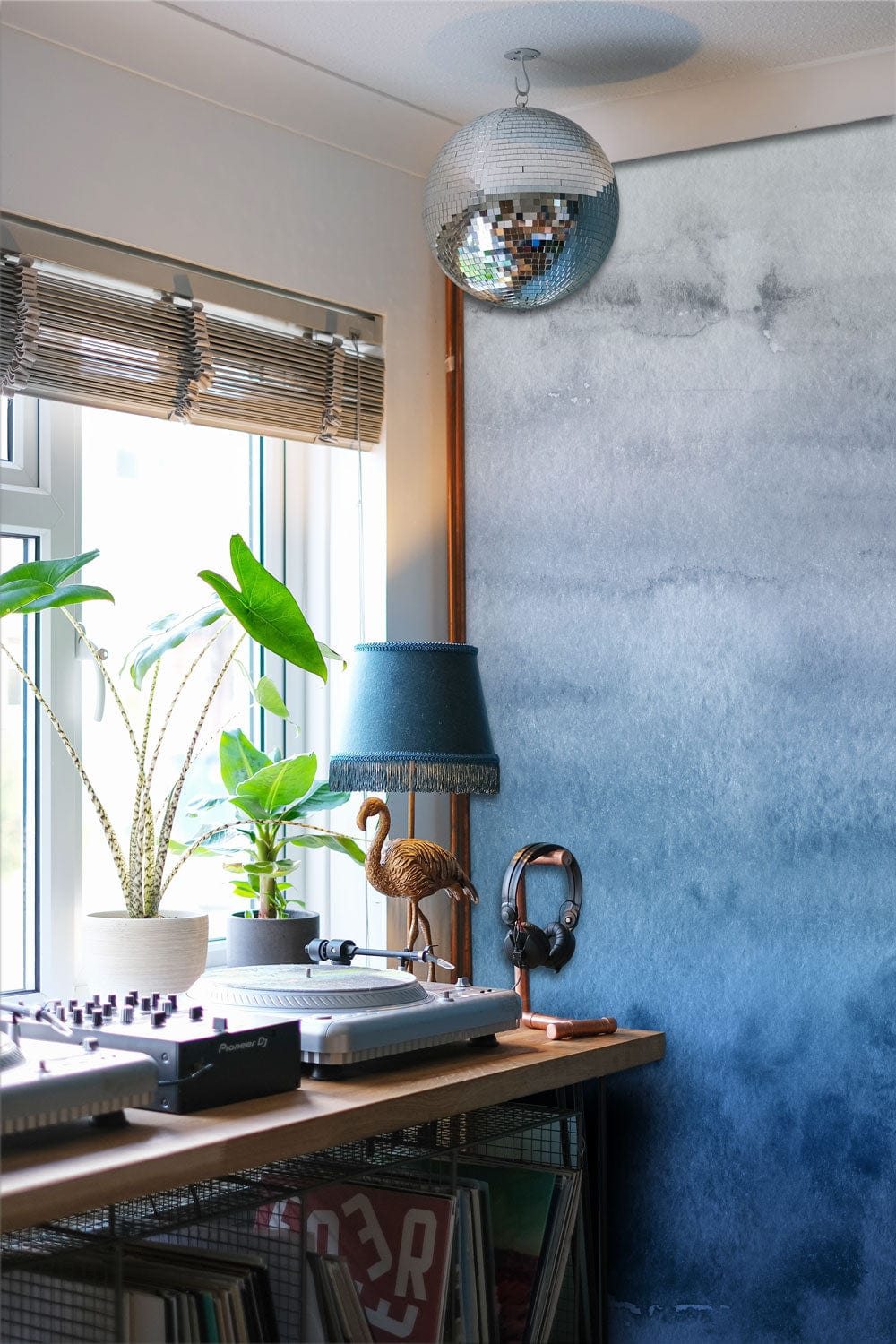 waterolor ombre wallpaper mural study room decor