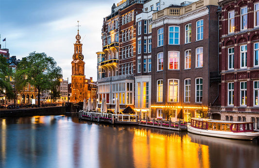 Papier peint mural de paysage urbain du canal d'Amsterdam au crépuscule