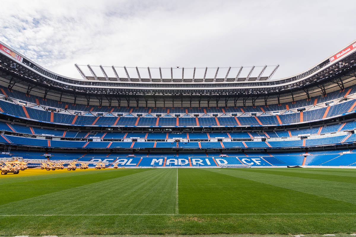 Plain Wallpaper Mural Located in the Center of Bernabeu Stadium