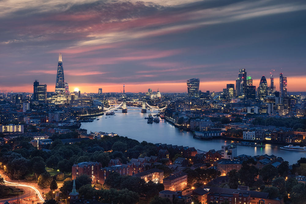 overlooking London with pink cloud sunset customzied wallpaper