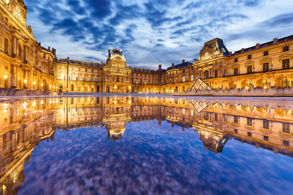 golden Louvre with its reflection in water customzied wallpaper