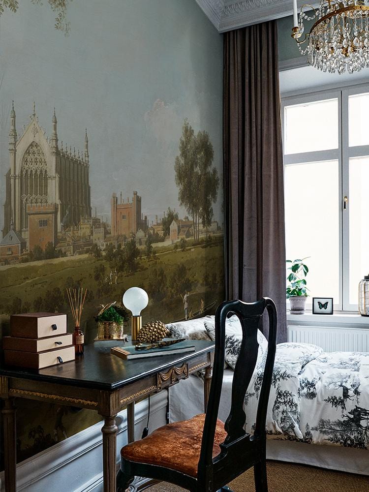 Wallpaper mural featuring a basic image of Eton College's Chapel, ideal for use as bedroom d��cor
