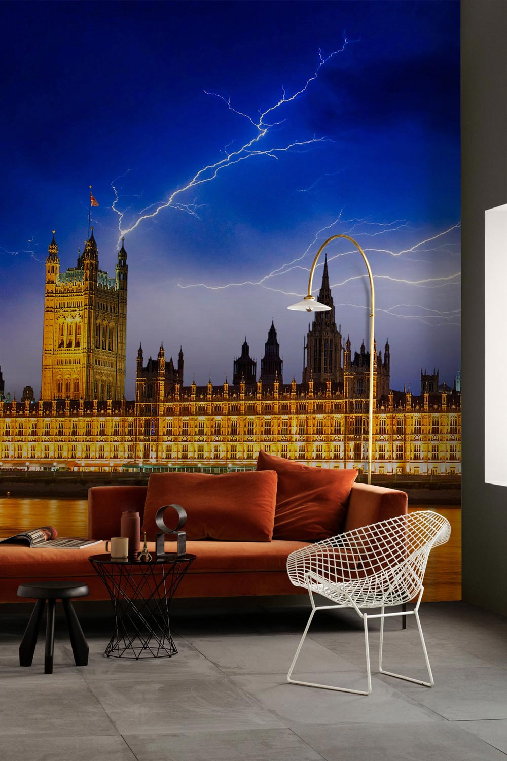 famous london citymark in evening wallpaper decoration art