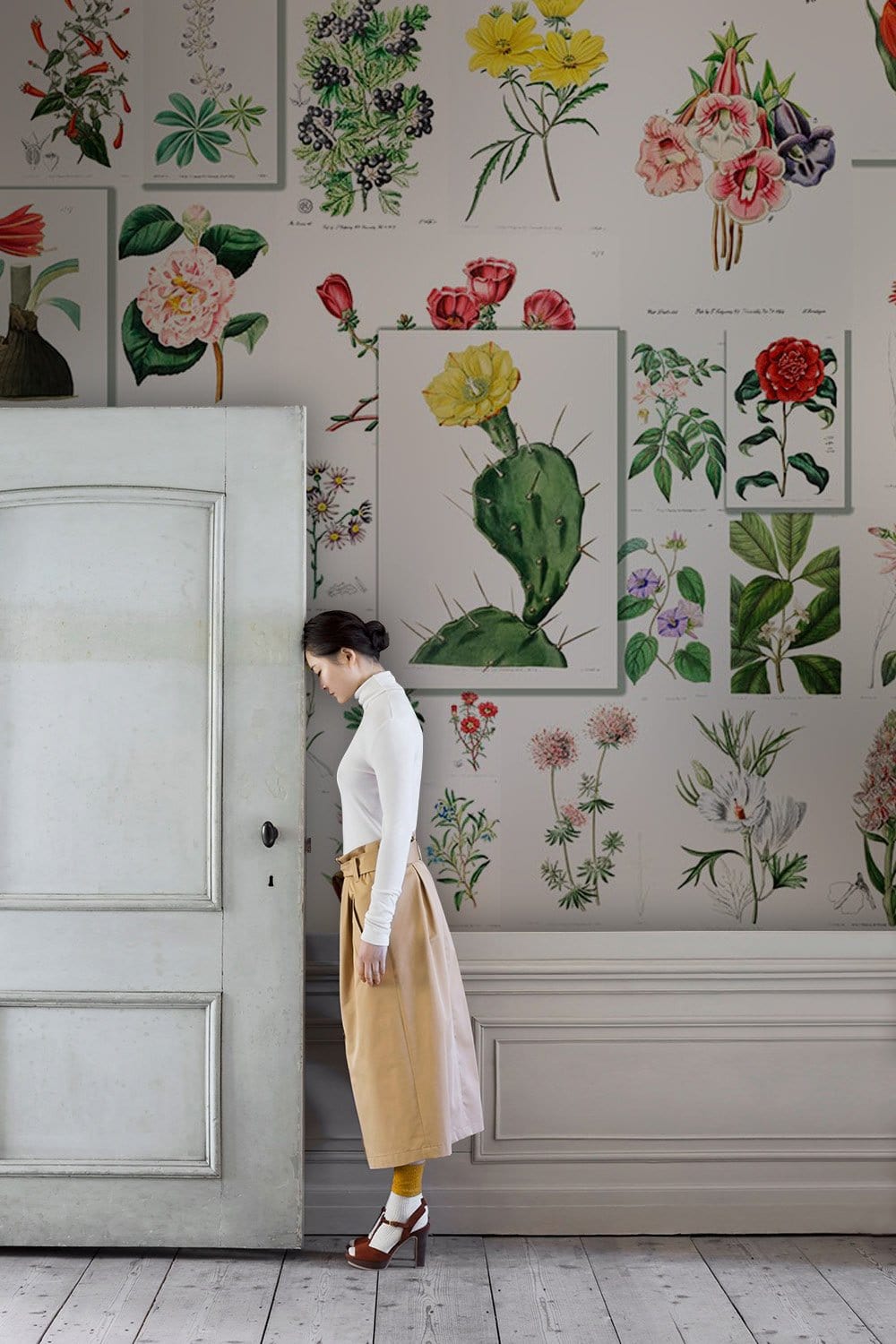 Hallway Decoration Featuring a Flower and Vegetation Wallpaper Mural