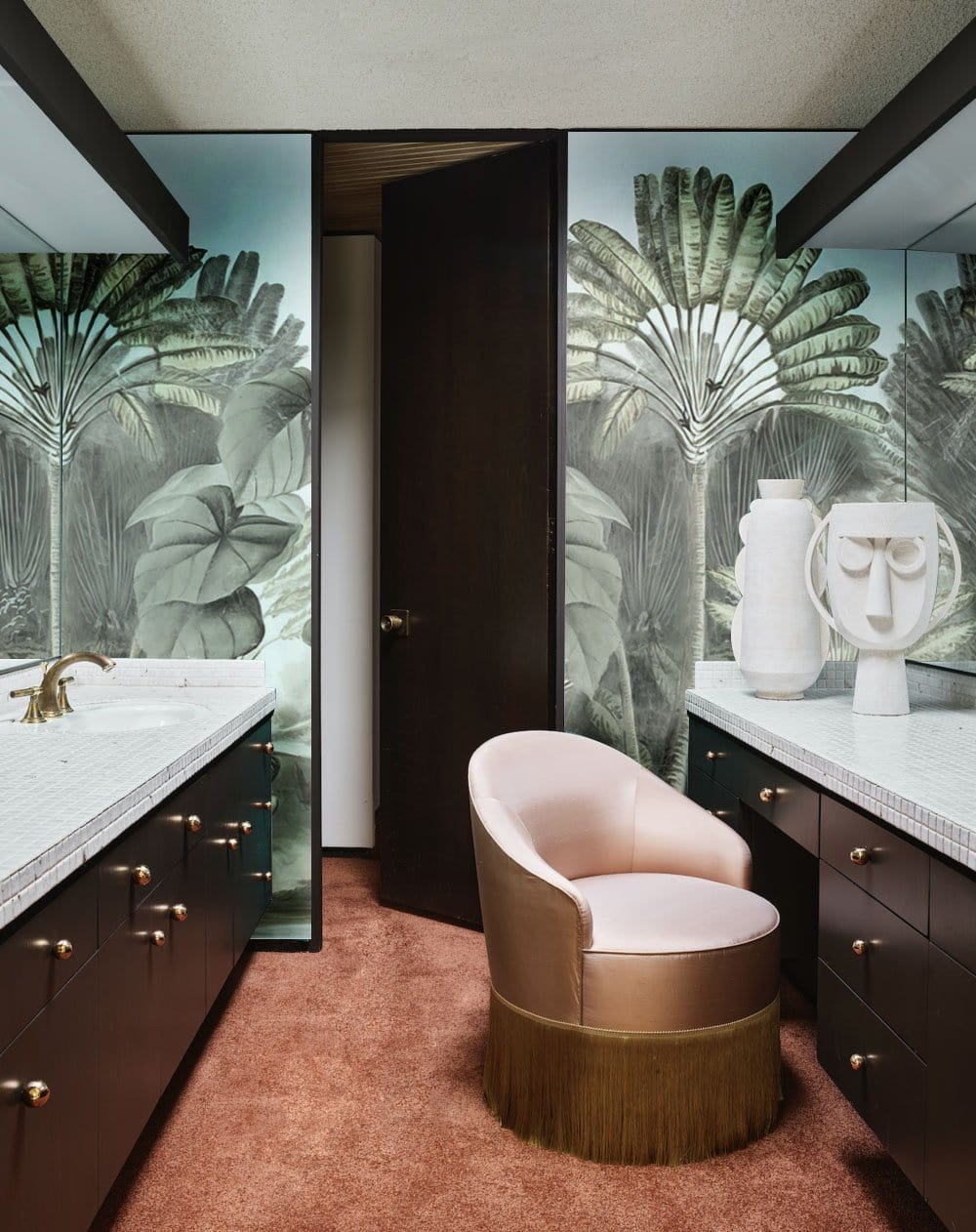 Wallpaper mural in the room featuring a vintage tropical forest scene